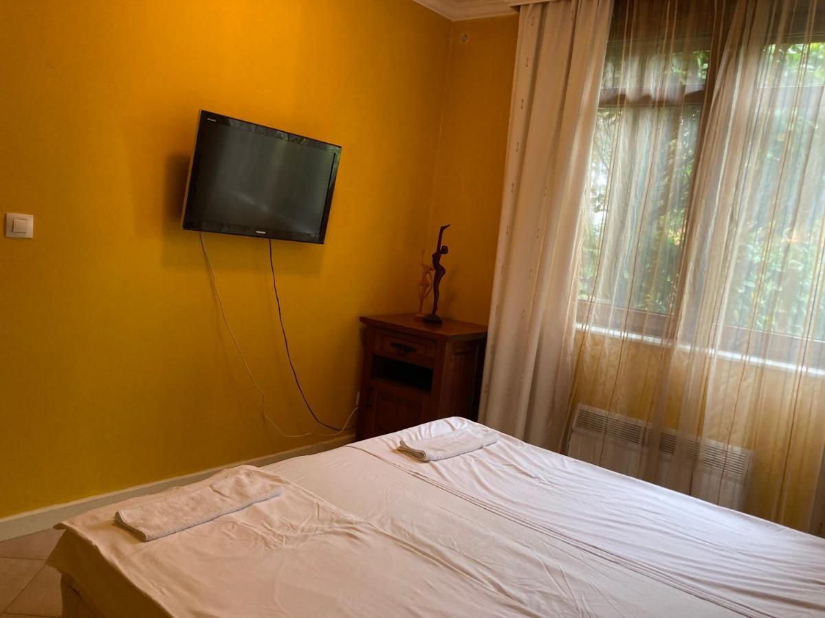 Lovely Apartment Santa Marina Sozopol Exterior foto